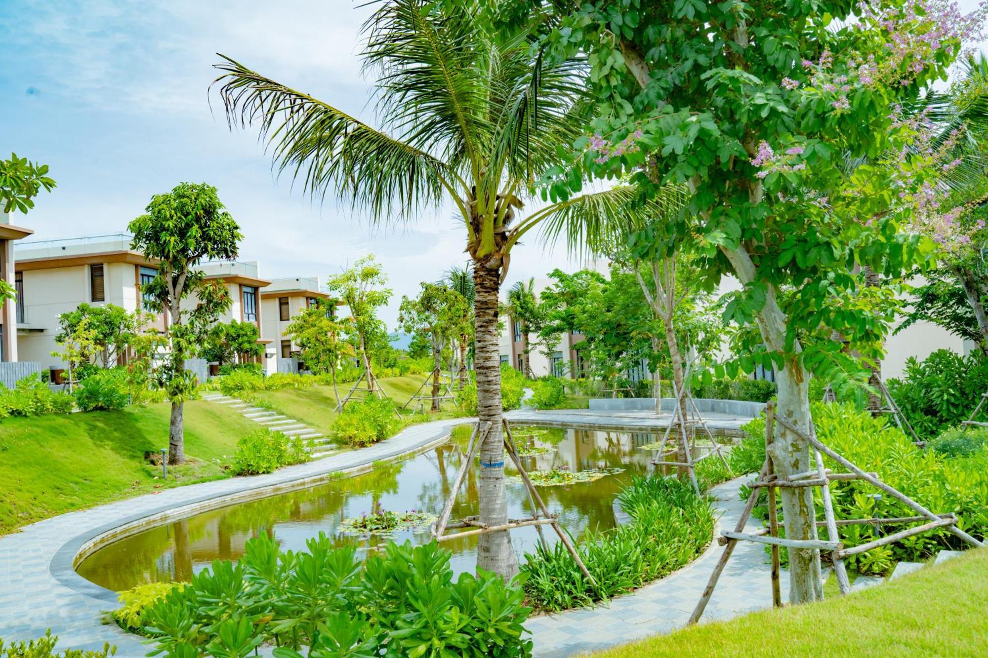 Mysterio Pool Villas & Resort Камрань Экстерьер фото
