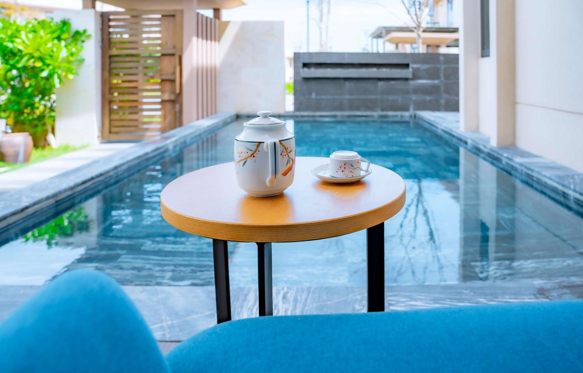 Mysterio Pool Villas & Resort Камрань Экстерьер фото
